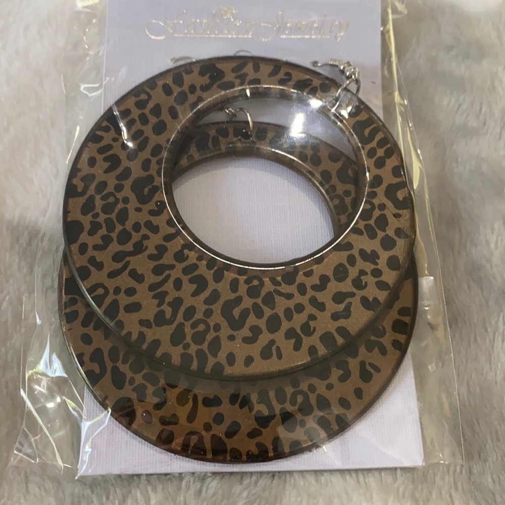 Cheetah print earrings
